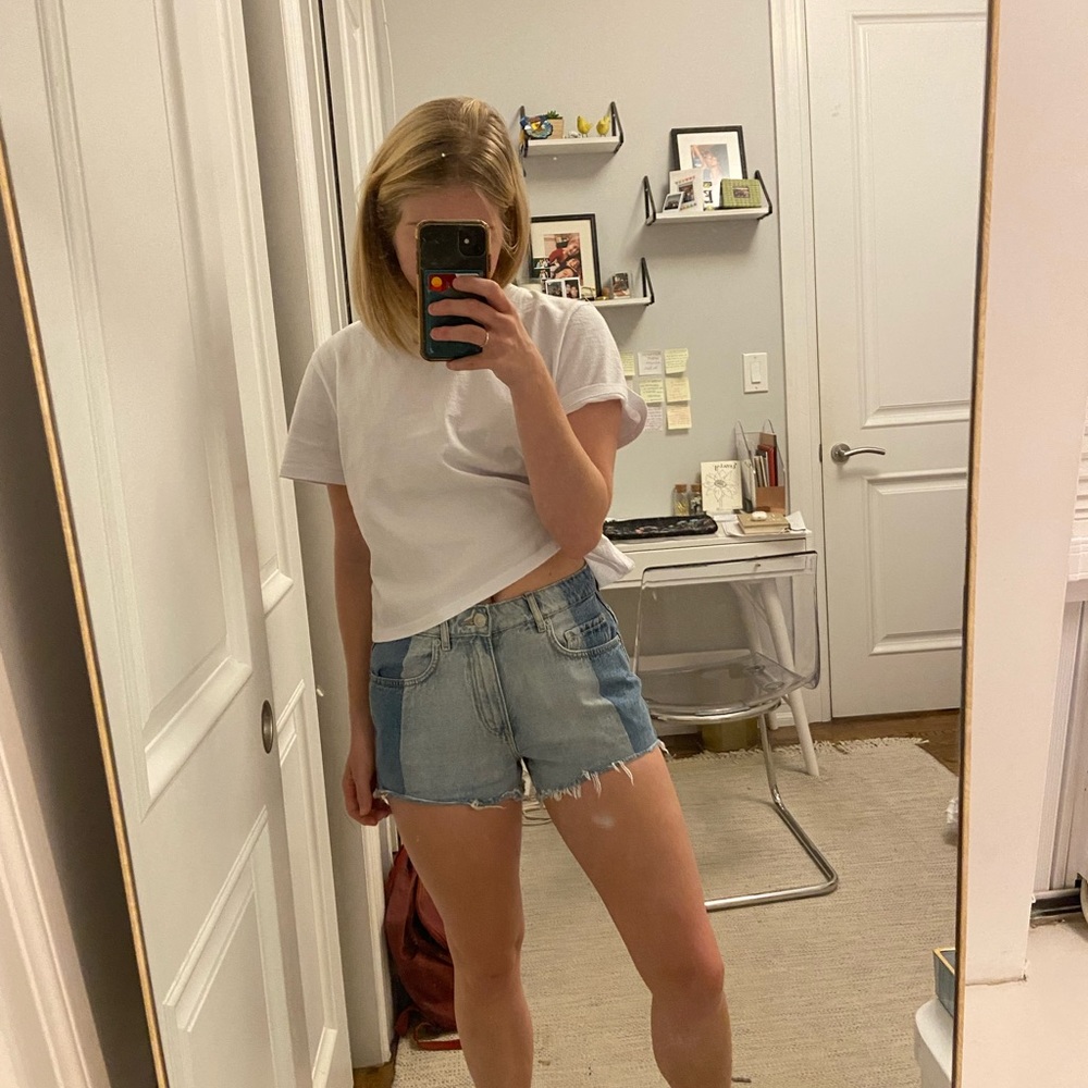 GARAGE DENIM JEAN SHORTS